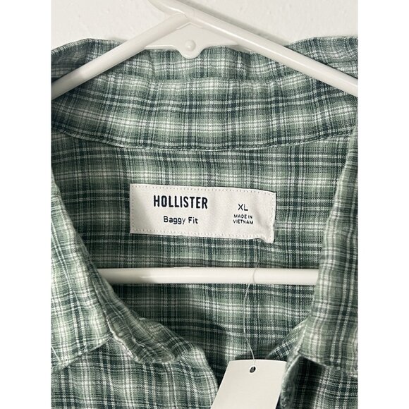 NWT Green Hollister Plaid Button Down Short Sleeve Shirt Men’s - Picture 4 of 13